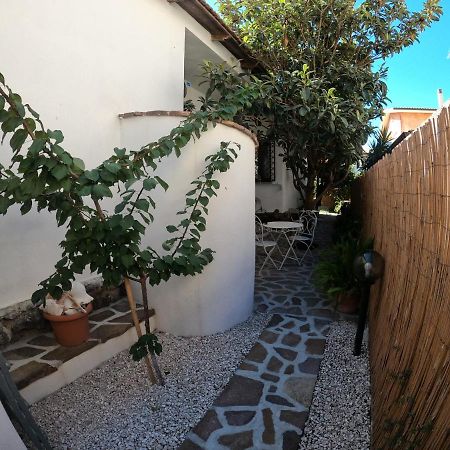 לה קאלטה Villa Sari Affitta Camere מראה חיצוני תמונה