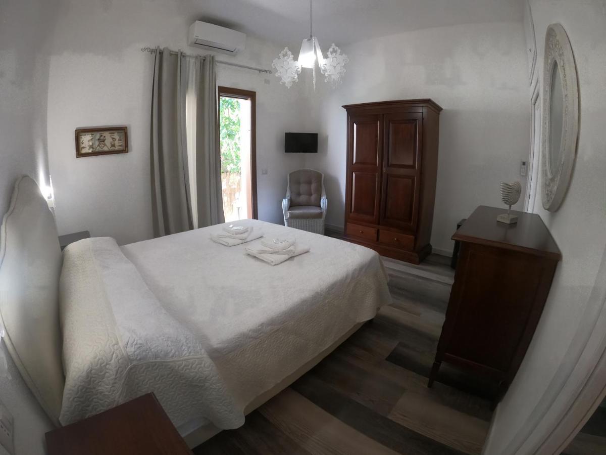 לה קאלטה Villa Sari Affitta Camere מראה חיצוני תמונה