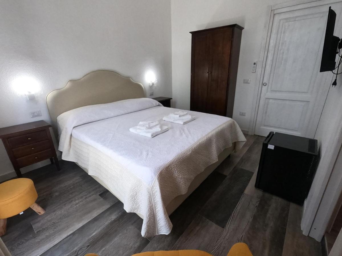 לה קאלטה Villa Sari Affitta Camere מראה חיצוני תמונה